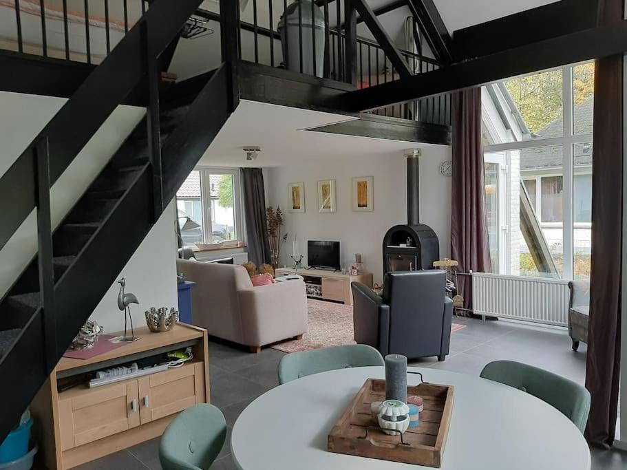 Vrijstaande Recreatievilla Met Ruime Omheinde Tuin Holiday home Posterholt