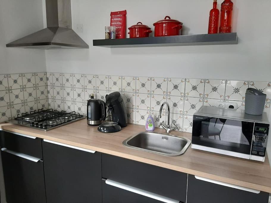 Vrijstaande Recreatievilla Met Ruime Omheinde Tuin Holiday home Posterholt
