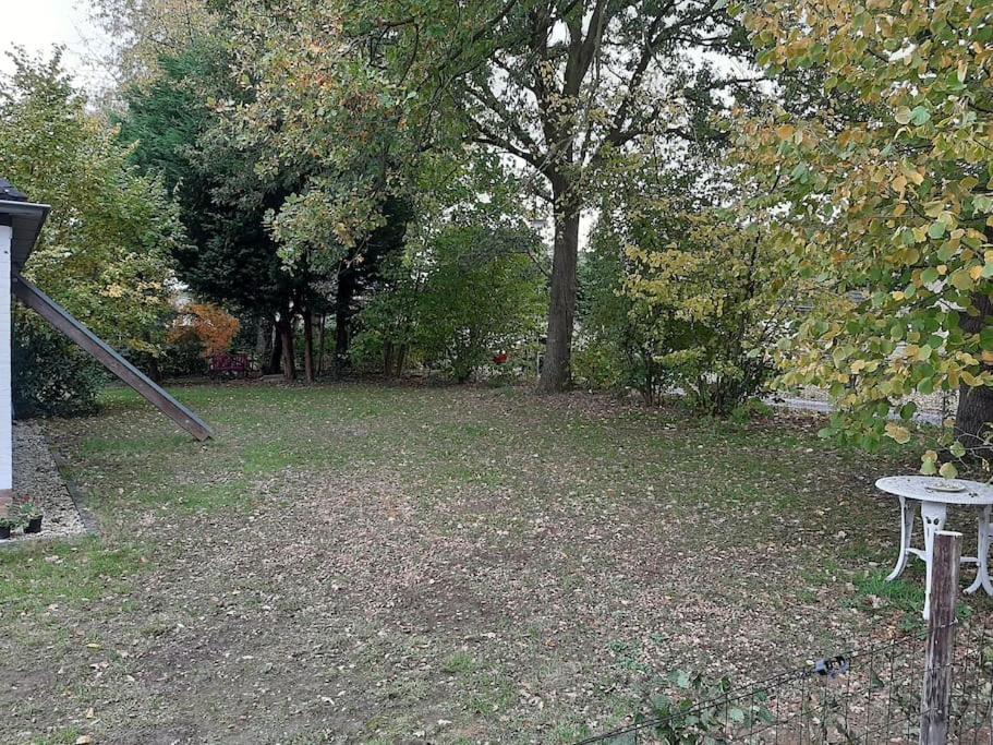 Vrijstaande Recreatievilla Met Ruime Omheinde Tuin Holiday home Posterholt